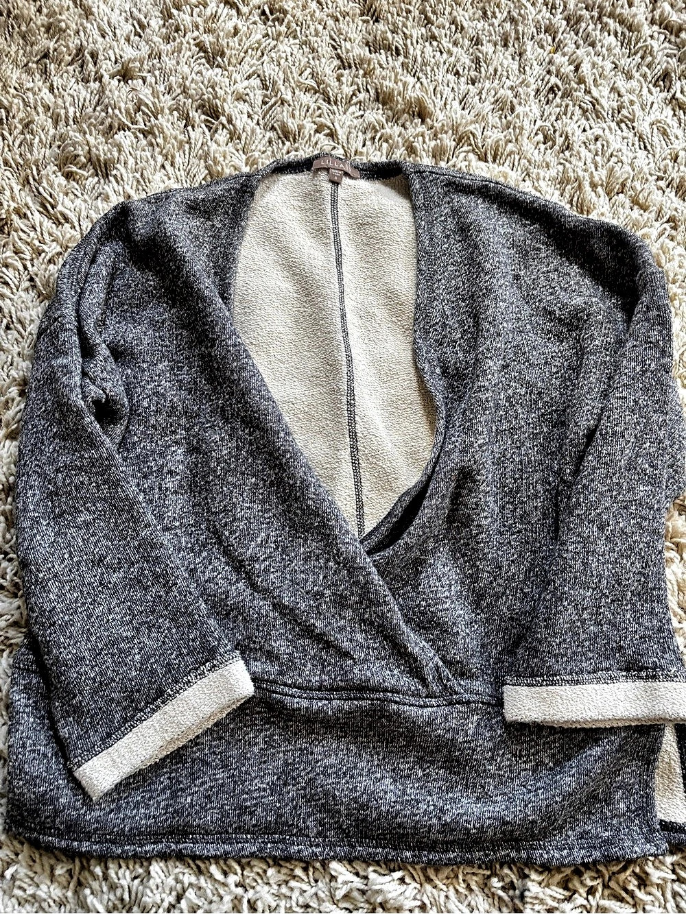 LILLA P Gray & Cream sweatshirt Size Small